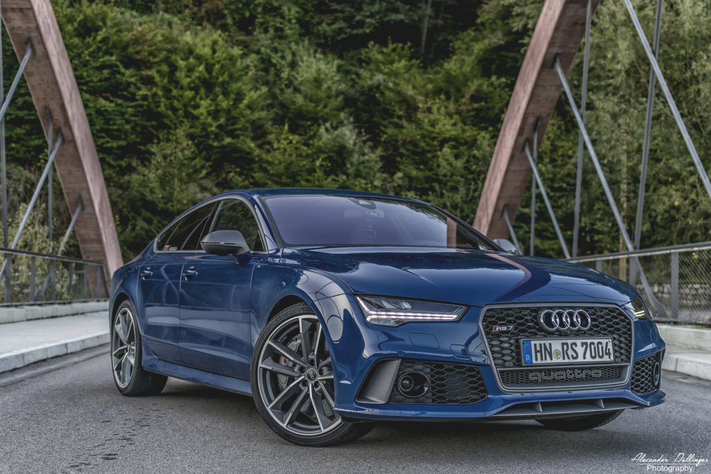 Audi RS7 Sportback performance ascariblue