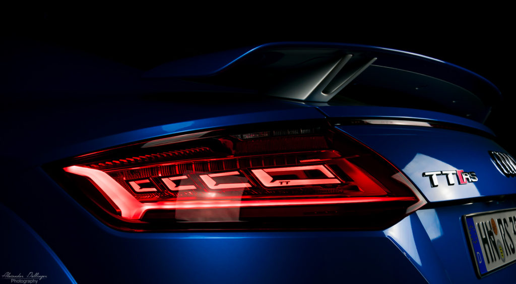 Audi TTRS OLED
