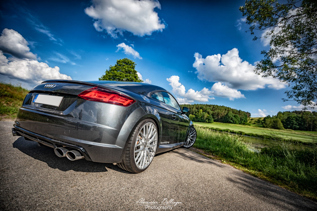 Audi TT Daytonagrau